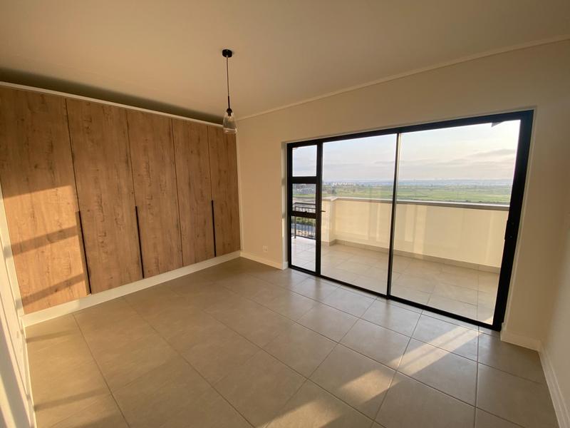 To Let 1 Bedroom Property for Rent in Richwood Western Cape